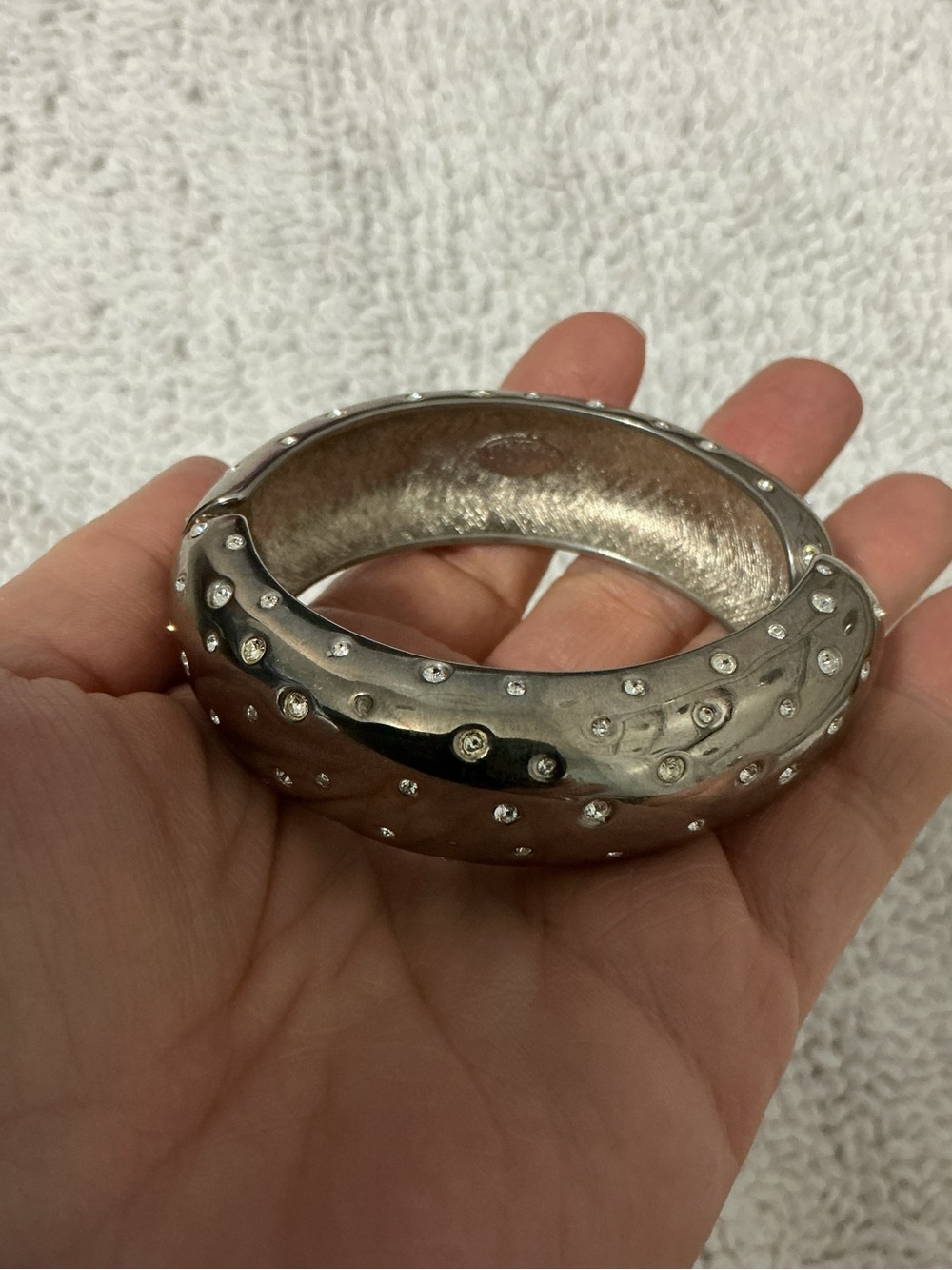 STRONGWATER STUDIO Silvertone Hinged Clamper Bracelet Vintage
